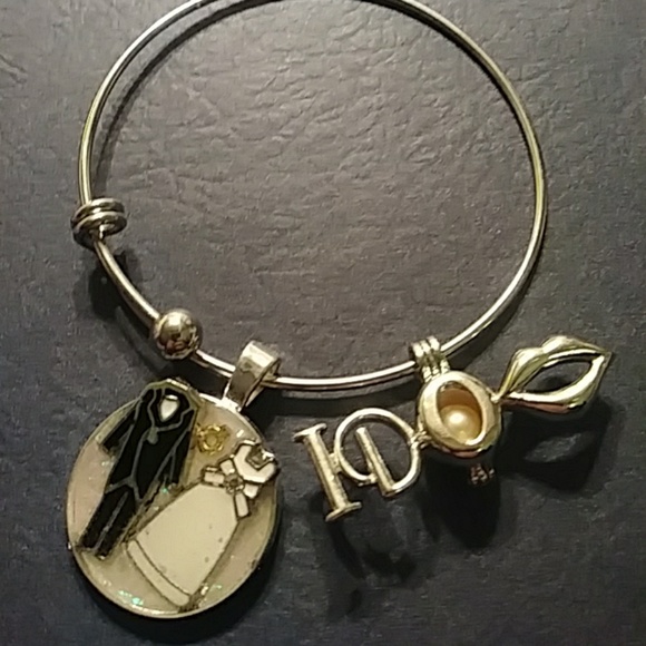 Adjustable Pearl Bangle wedding bride and groom - Picture 1 of 8